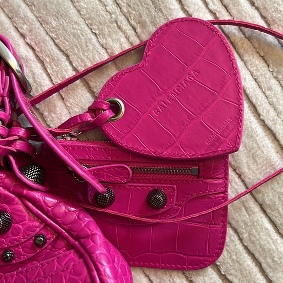 Balenciaga Le Cagole XS pink croc embossed - Picture 2 of 4